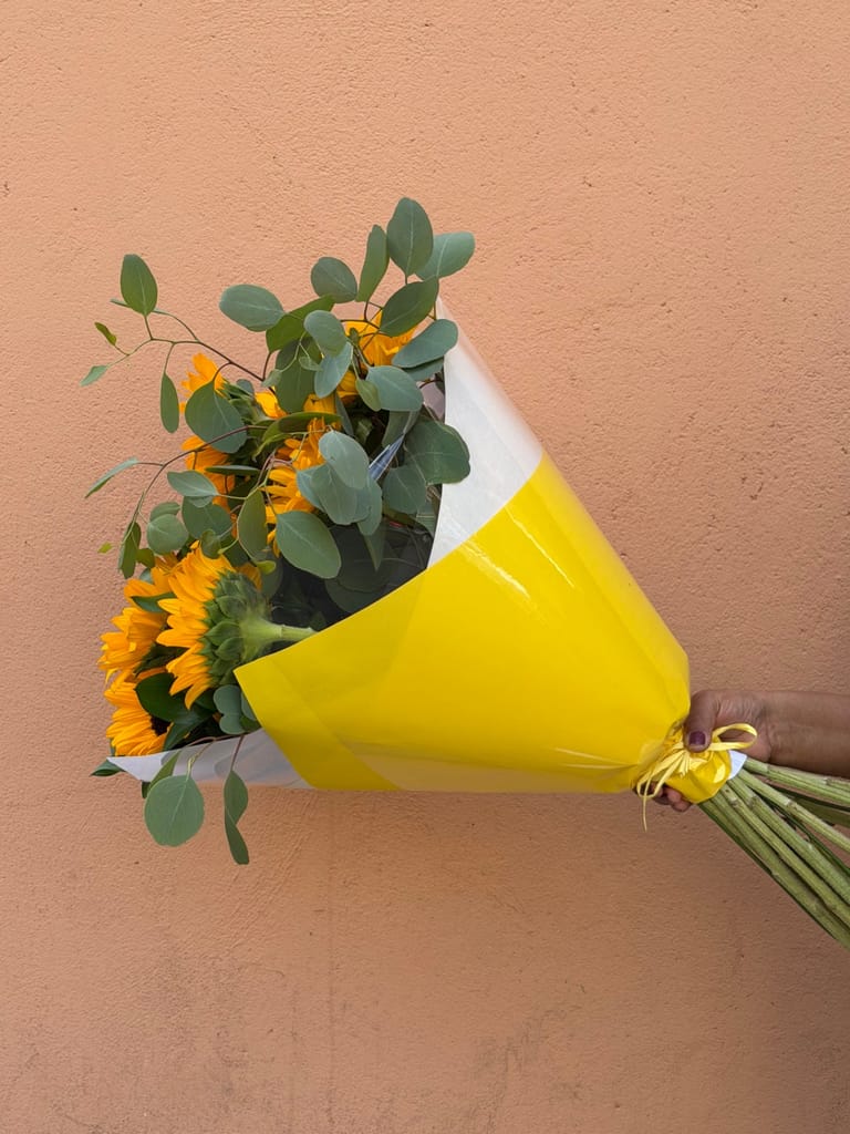 Ramo de Girasoles - Image 5