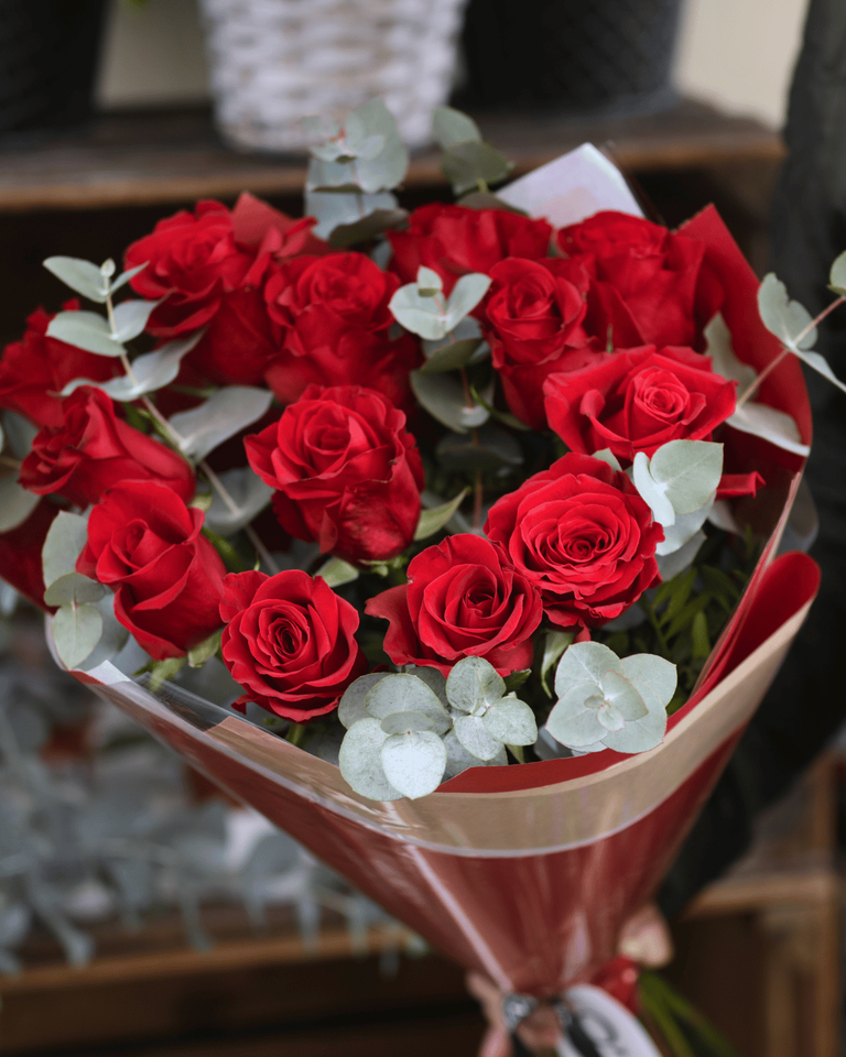 12 Rosas Rojas - Image 2