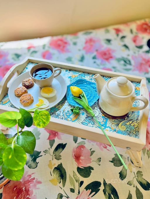 Wooden Foldable Tray Table (F Bristy Green)