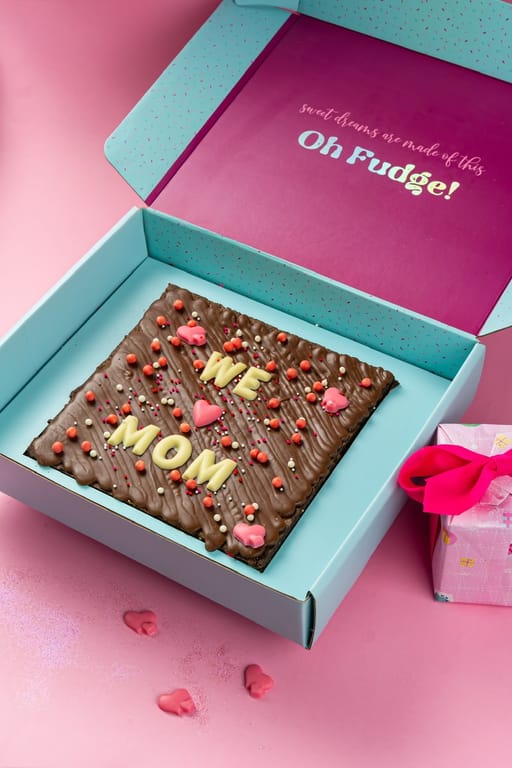 We Love Mom Brownie Slab