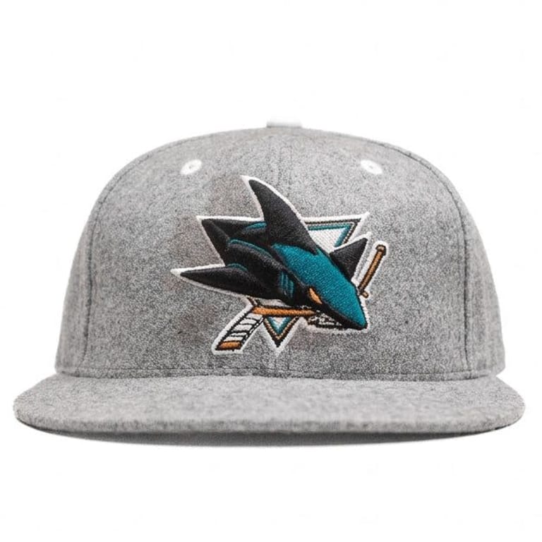 Oversized Shark Grey Mitchell & Ness - Image 3