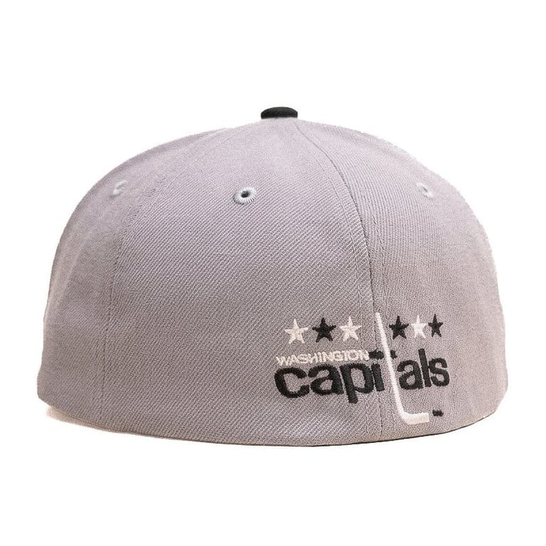 Oversized Washington Capitals - Image 3