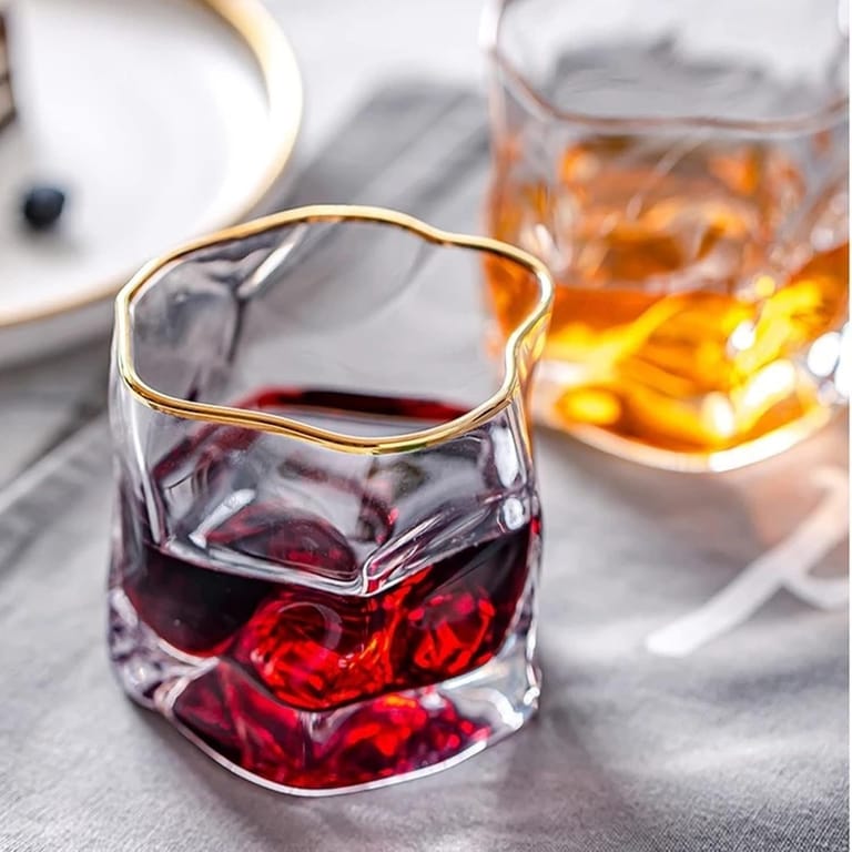 Japanese Design Twisted Glass Cup – Golden Rim