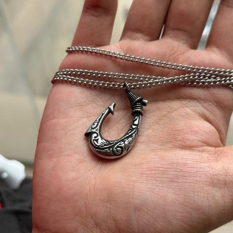 Retro Fishing Hook Titanium Steel Pendent Necklace - Image 2