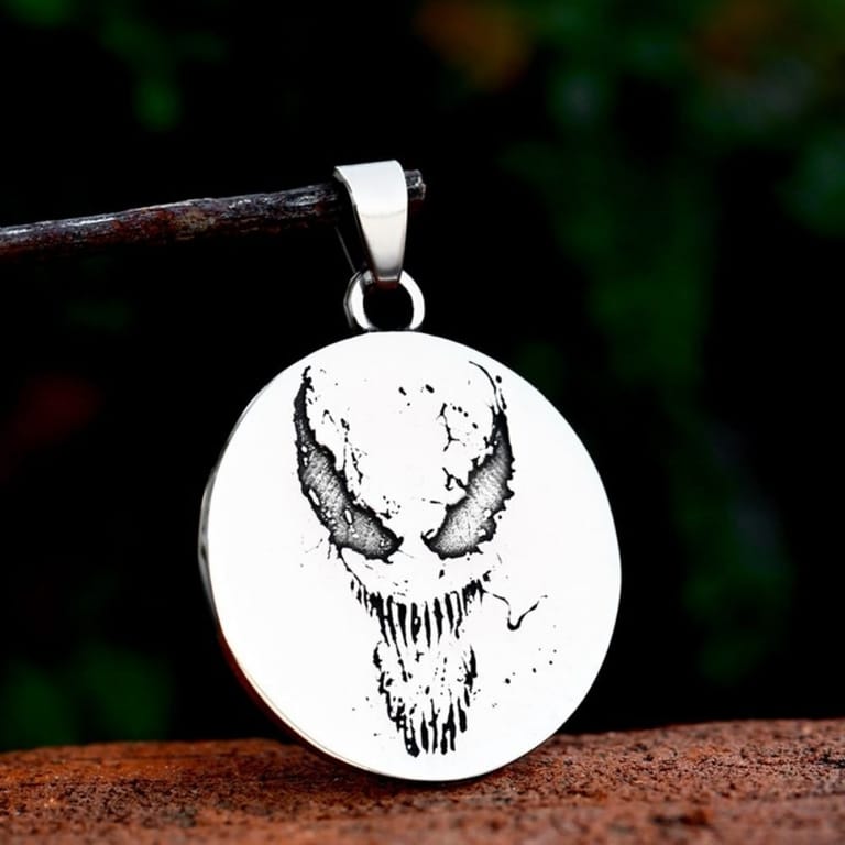 Venom Design Pendant Titanium Steel Necklace - Image 3