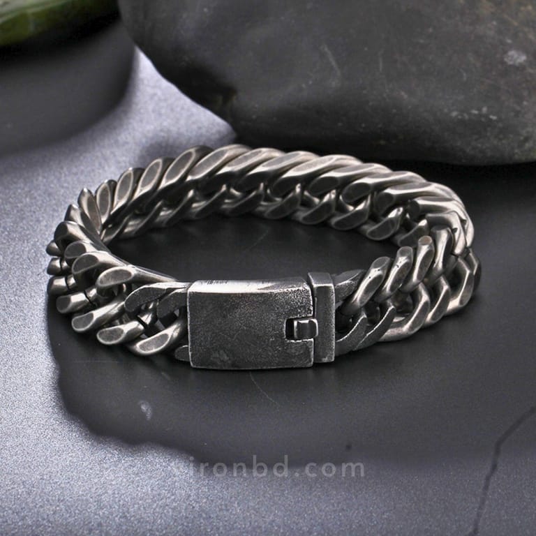 Retro Men’s Black Titanium Steel Cuban Bracelet - Image 4