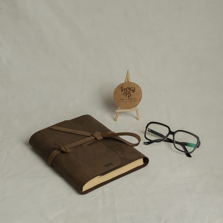 Knotted Vintage Diary - Image 4