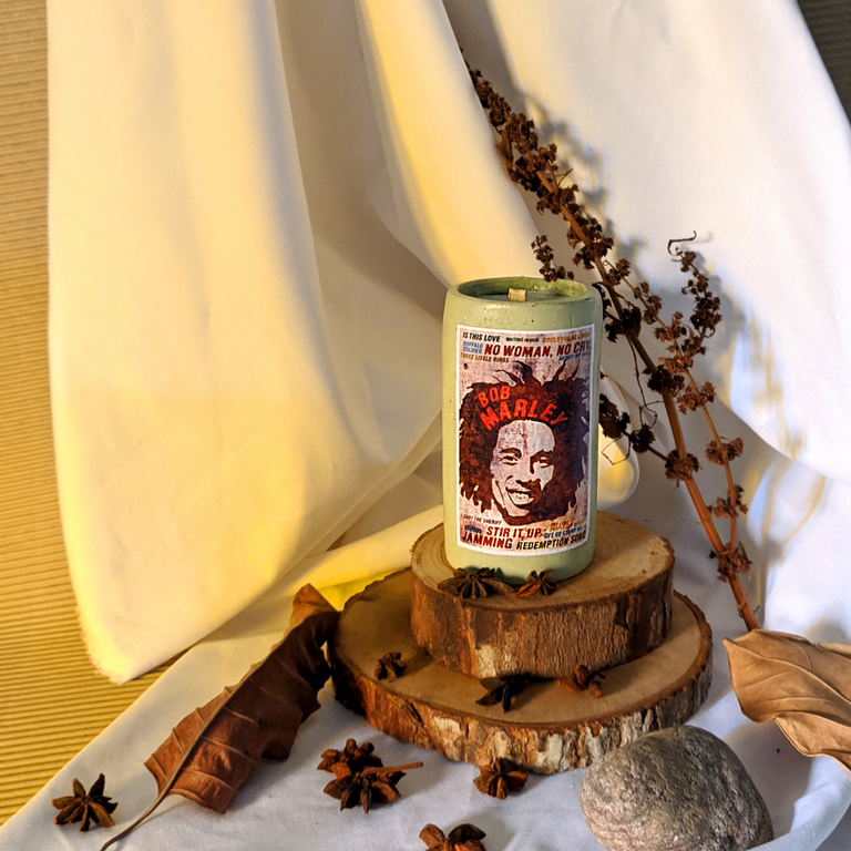 Bob Marley Theme Candle - Image 2