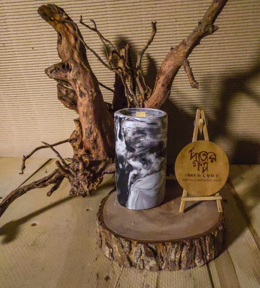 Marble Effect Theme Candle