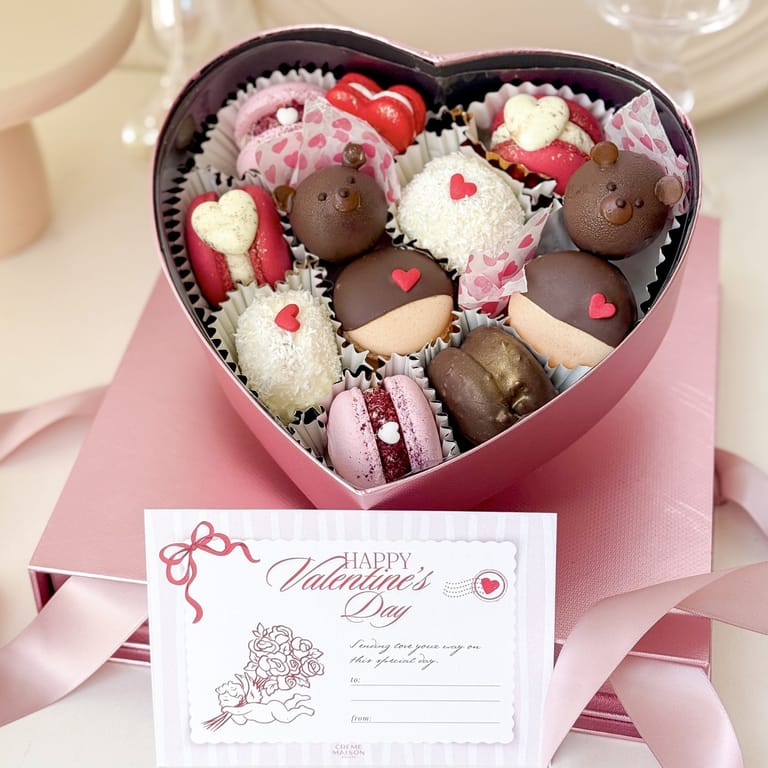 Be My Valentine Keepsake Box (12 pcs)