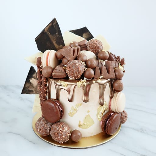 Guilded Chocolate Box – Chocolate Cake