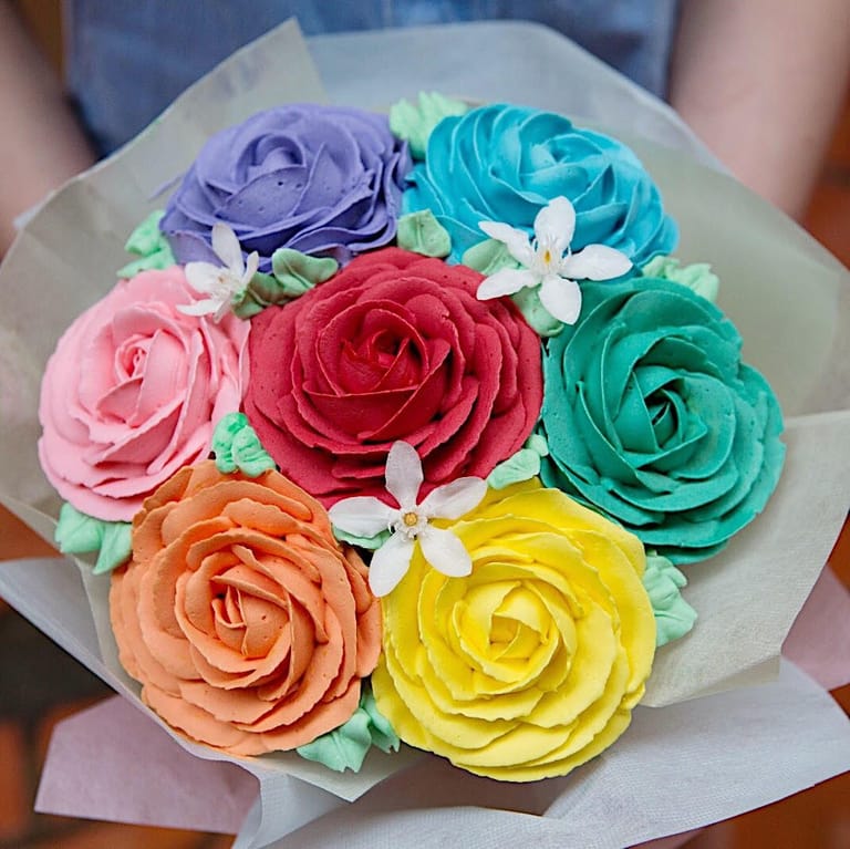 Desiree Bouquet – Flower Cupcake Bouquet