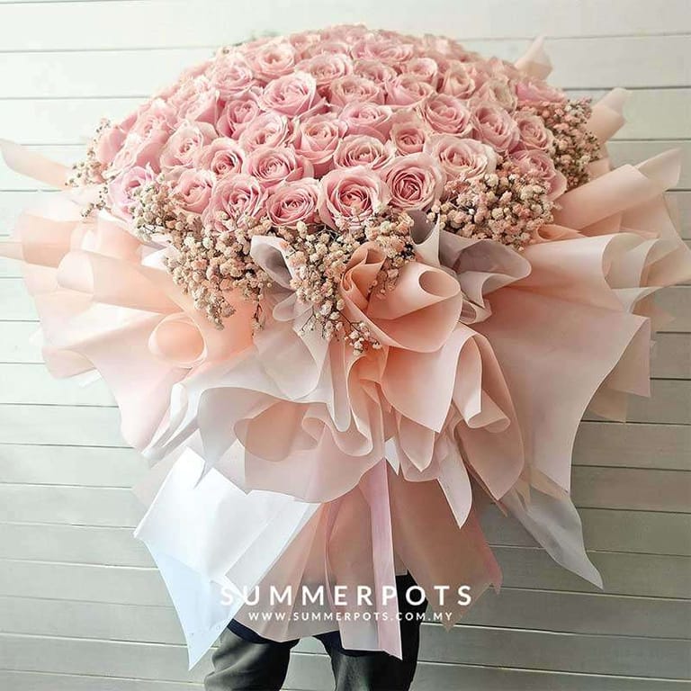 Roses Bouquet 520
