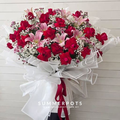 Lilies Bouquet 635
