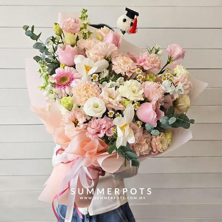 Graduation Bouquet 627