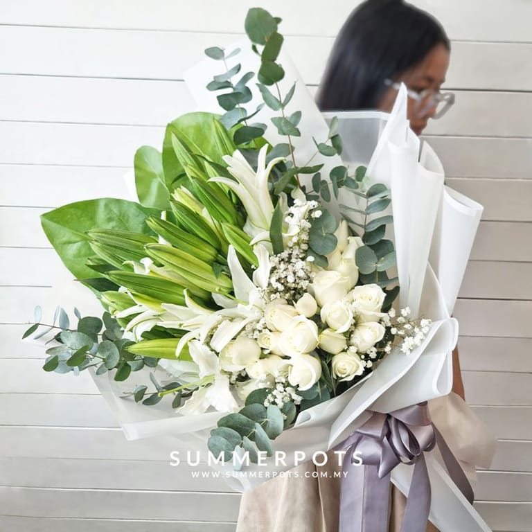 Casa Lily Bouquet 408 - Image 1