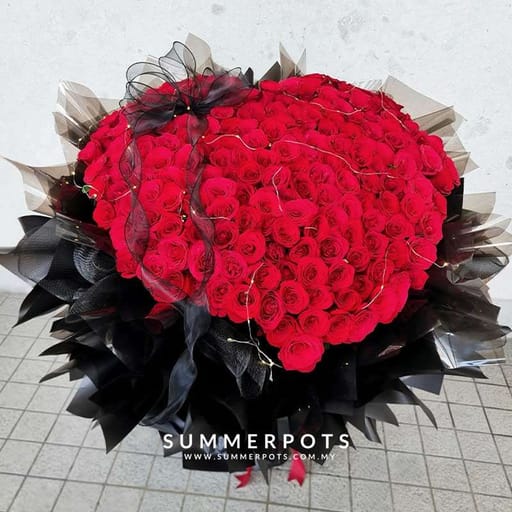 199 Roses Bouquet 522