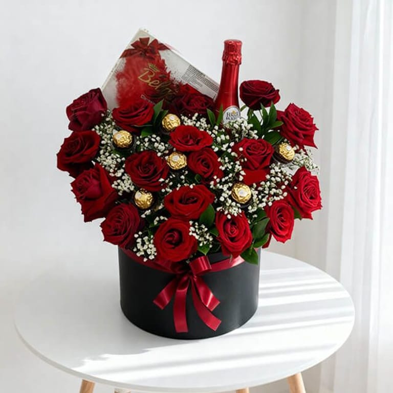 Frosty Delights - Red Roses with Chocolate - FA25394