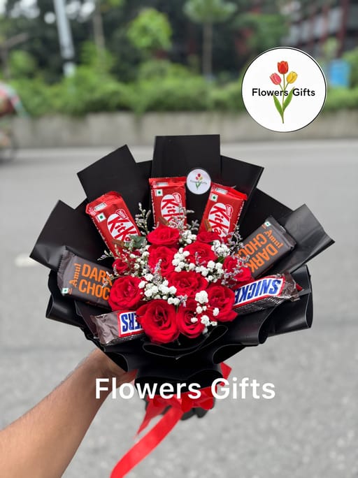Premium Rose With Choocolate bouquet