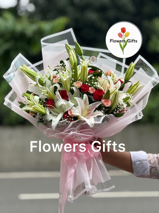 Premium Lily Bouquet