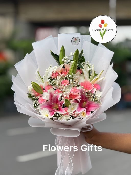 Premium Fresh Lily and Mixed Flowers Bouquet