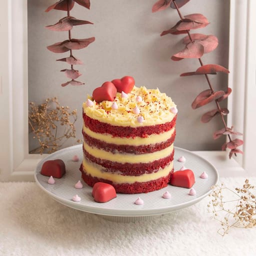 Red Velvet Low Frosting Cake (Eggless)