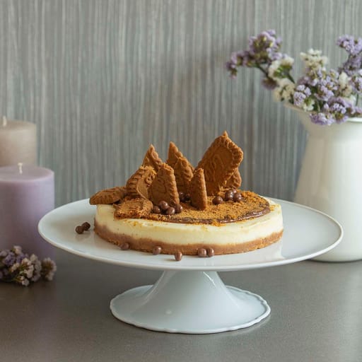 Baked Biscoff Cheese Cake (Eggless)