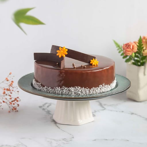 Java Chocolate Caramel Coconut Torrone Molle Cake (Eggless)