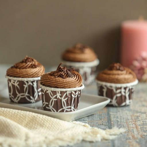 Chocolate Cupcakes (Eggless)