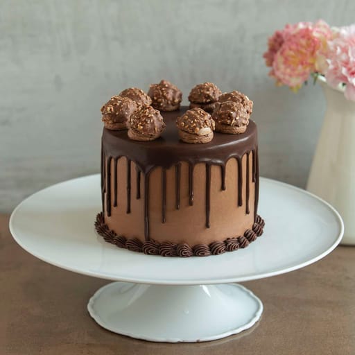Ferrero Rocher Pinata Cake (Eggless)