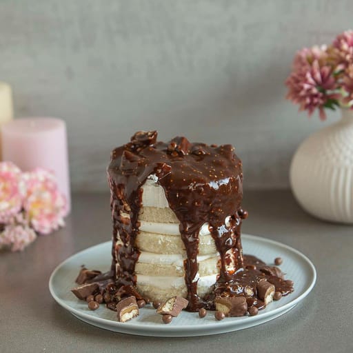 Chocolate Twix Pull Me Up Cake ( Eggless )