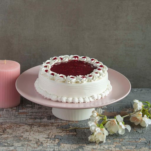 Vanilla French Cream Raspberry Cake (Eggless)