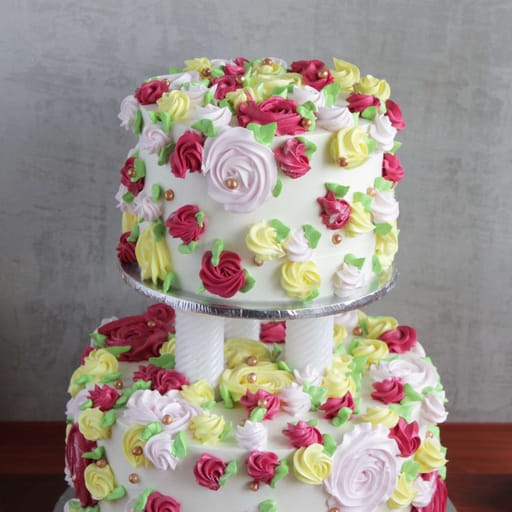 Two Tier Floral Cake (Eggless)