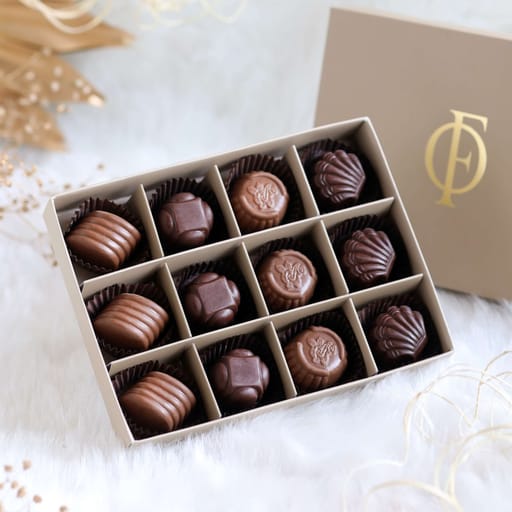 Box of 12 Assorted Pralines (Eggless)