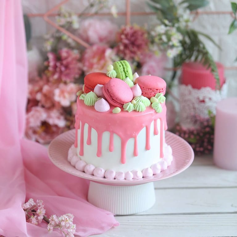 Pink Frosting Cake With Macarons (Contain EGG )) - Image 1
