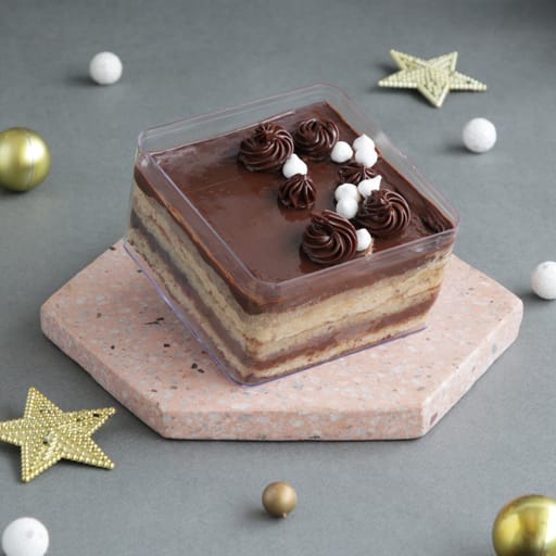 Coffe Opera Box Cake 300 gms (Contain Egg)
