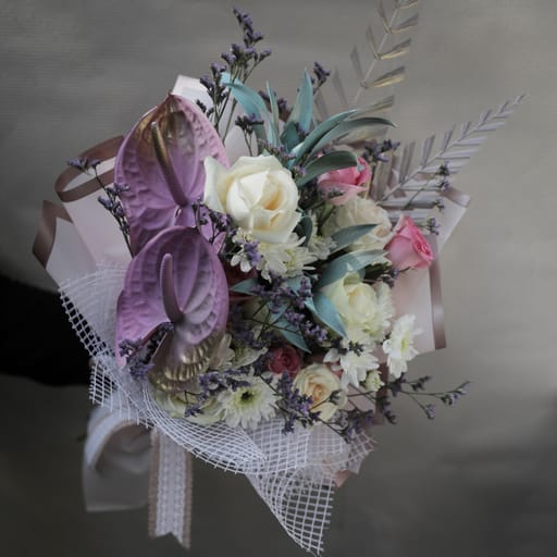 Special Pastel Hand Bouquet
