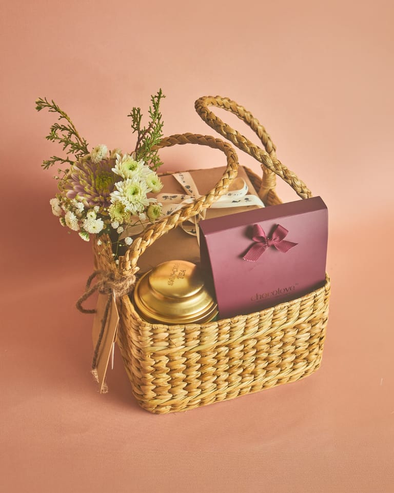 Tea Time Hamper - Image 1