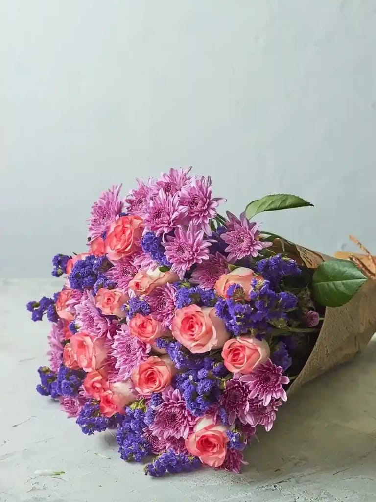Friday Florals – Flower Subscription - Image 1