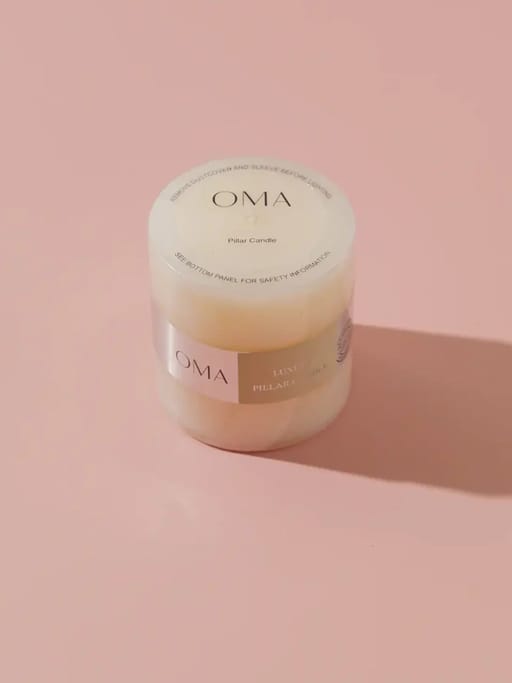 Oma Pillar Candle – White