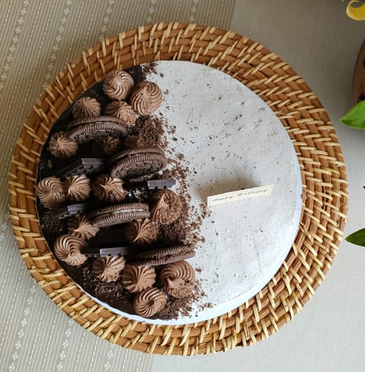 Cookies & Cream Cake