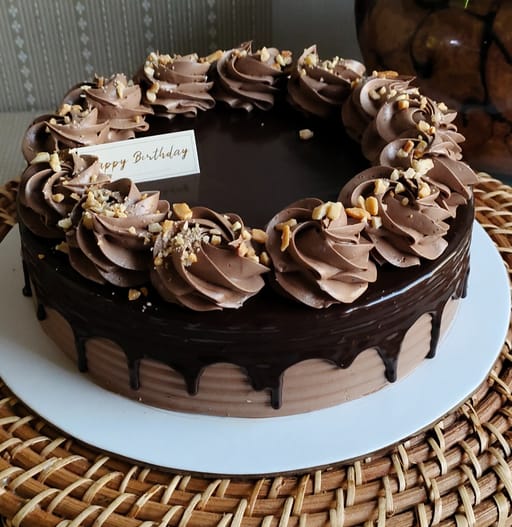 Almond Chocolate Cake