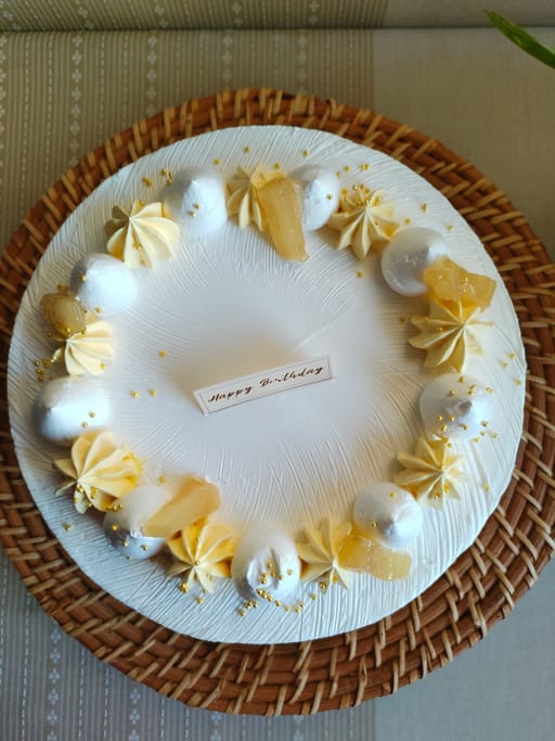 Pineapple Cake