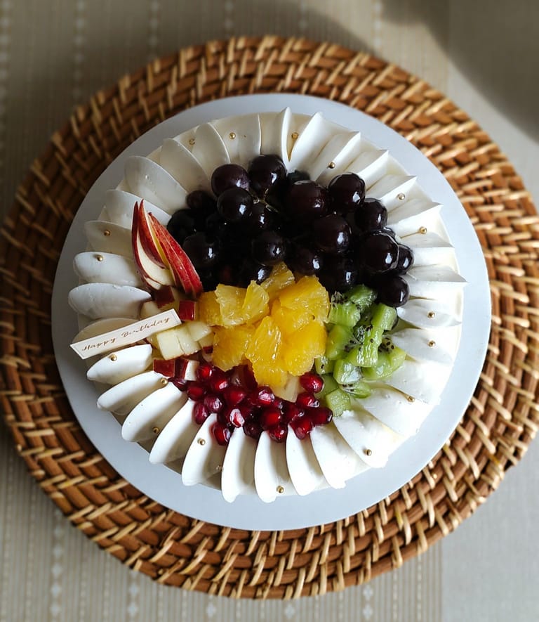 Fresh Fruit & Cream Cake