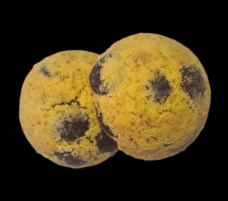 Keto 72% Dark Chocolate Chips Almond Cookies - Image 1