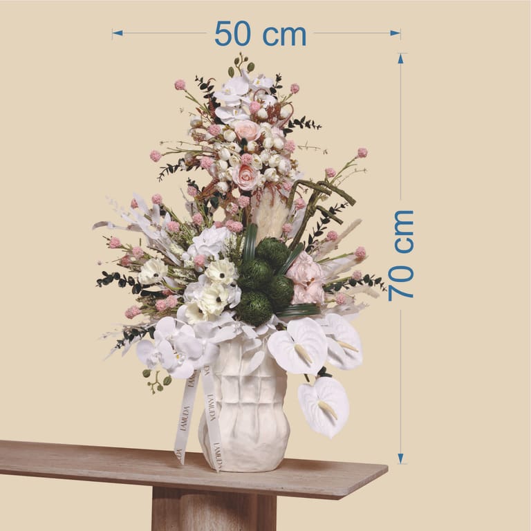 Flowers Tower vase - Image 2