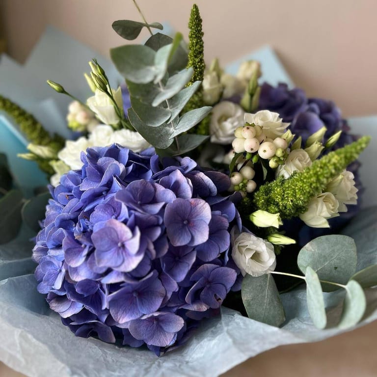 Hydrangea Bouquet - Image 3