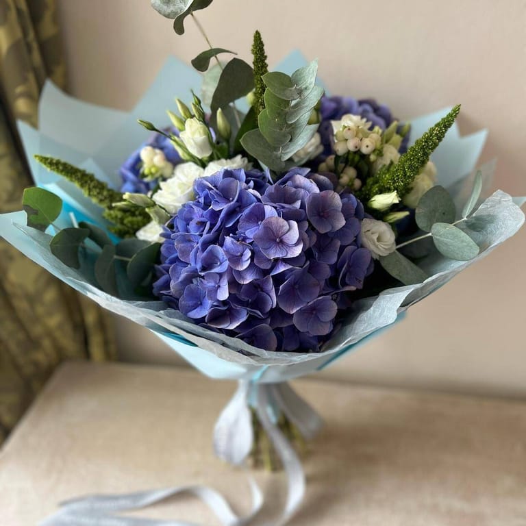 Hydrangea Bouquet - Image 4