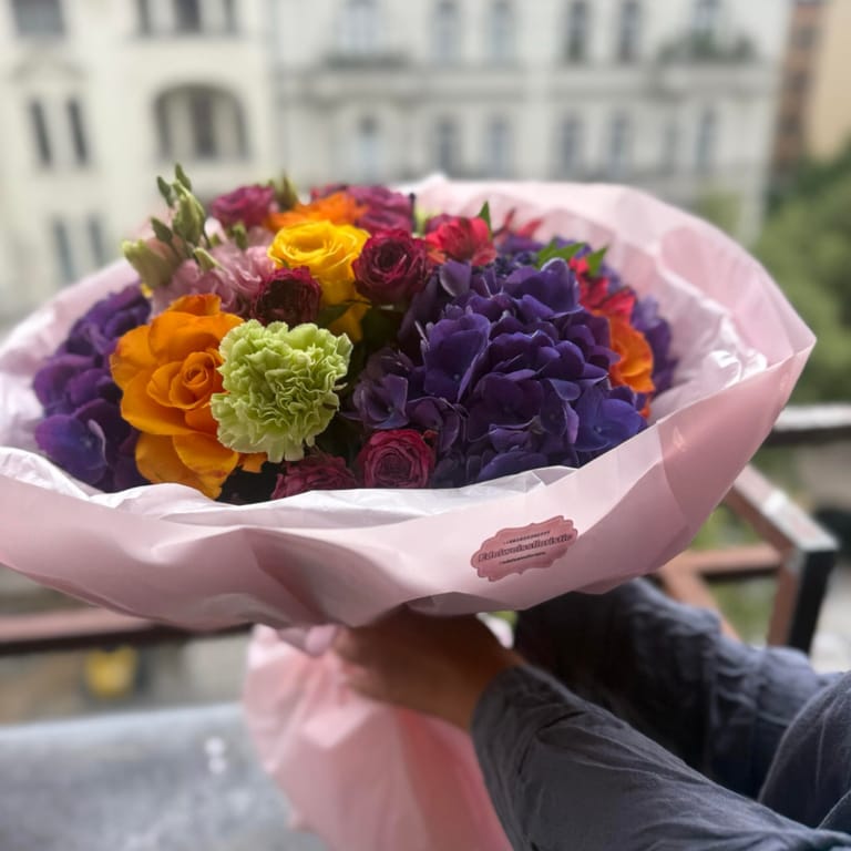 Dopamine Bouquet 💐 - Image 5