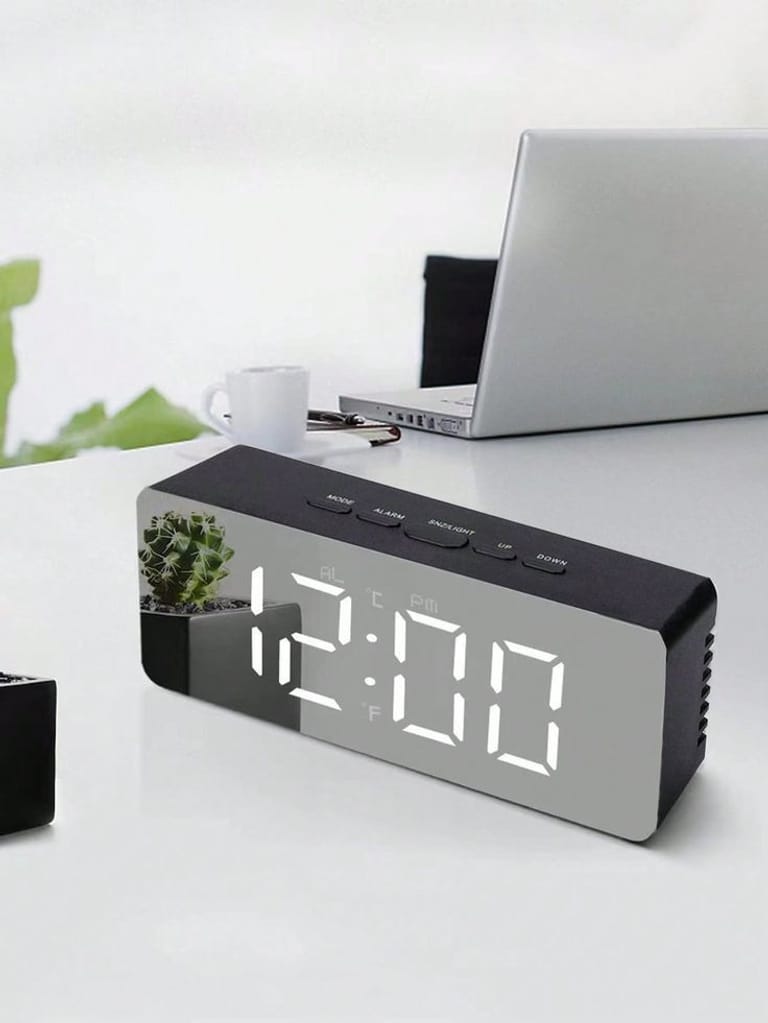 Digital Alarm Clock